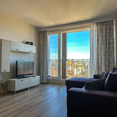 Quiet & Comfortable Urban Retreat Daire