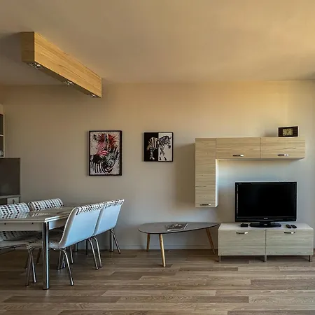 Quiet & Comfortable Urban Retreat Apartment Sofia